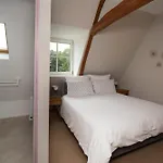 Domaine Des Demoiselles - D'hotes Et Bed & Breakfast