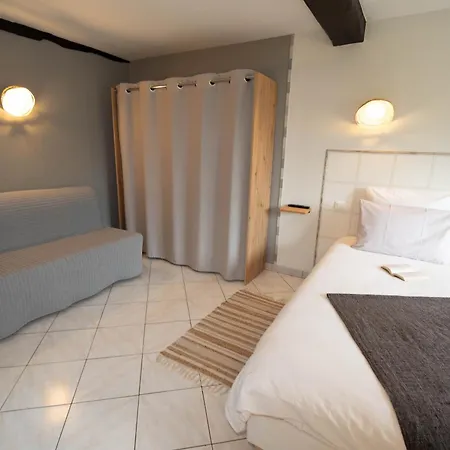 Couette-café Domaine Des Demoiselles - D'hôtes Et 3*